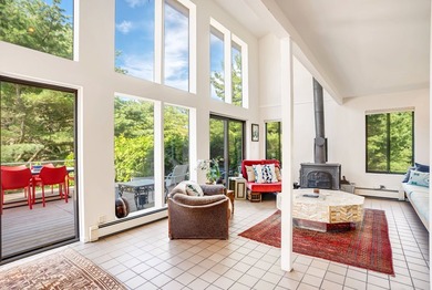 Tranquility and privacy abound in this bright, expanded Salt - photo 7