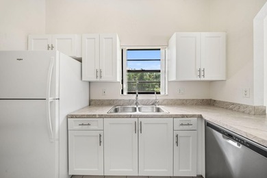 Experience the freedom of country living without sacrificing - photo 11