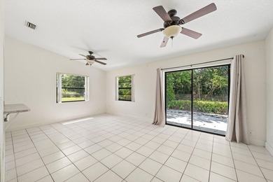 Experience the freedom of country living without sacrificing - photo 13