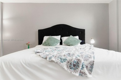 /Short Term Rentals Allowed- Large 1505 Sq ft 2 bedroom 2 bath