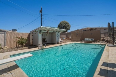 Welcome to 1857 Willow Ave, a beautifully maintained 2-bedroom - photo 3