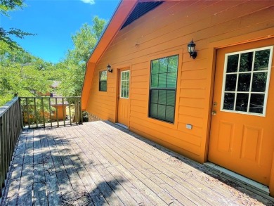 Room for Family & Friends!  Gated Circle driveway for easy - photo 23