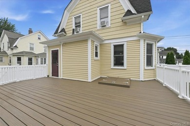 STOP THE CAR! Don't Miss out on this amazing 3 BR 1.5 Bath - photo 25
