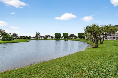 Well-located 2BR/1.5BA condo in Boca Raton's desirable Century - photo 25