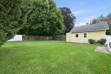 STOP THE CAR! Don't Miss out on this amazing 3 BR 1.5 Bath - photo 29