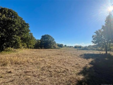 (private lake, pond, creek) Acreage Sale Pending in Eufaula Oklahoma