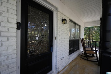 NICLEY REMODELED HOME ON A QUAINT STREET W 3 OTHER HOUSES - photo 4