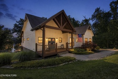 Lake Living on Watts Bar. This custom-built craftsman style home - photo 3