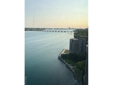 WATER VIEWS at the historical Shoreline East! Unlike the other - photo 10