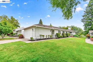 Contemporary Living on the Fairway at Crow Canyon Country Club! - photo 1