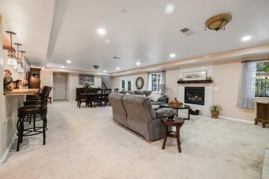 Welcome to this spacious 3-bedroom, 3-bathroom home located in - photo 8