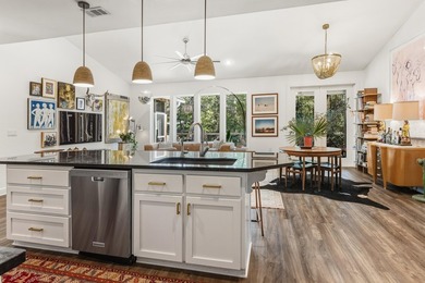 Enjoy canal-front living in this 3BR/3BA home located in - photo 11