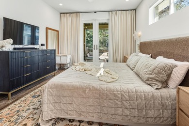 Enjoy canal-front living in this 3BR/3BA home located in - photo 13