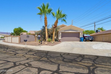 Discover this stunning 3-bedroom, 3-bathroom pool home perfectly - photo 3