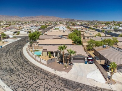 Discover this stunning 3-bedroom, 3-bathroom pool home perfectly - photo 10