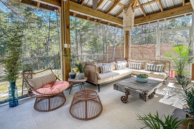 Enjoy canal-front living in this 3BR/3BA home located in - photo 21