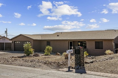 Welcome home to this charming 3-bedroom, 2-bath residence - photo 3