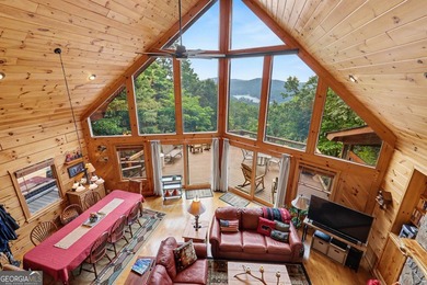 Discover this rustic luxury home, perfectly positioned to - photo 26