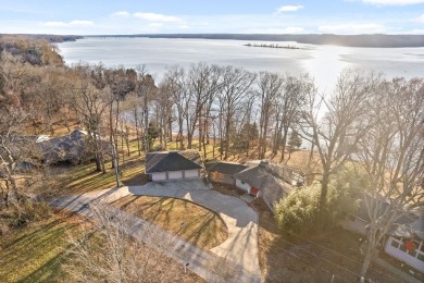 Lake Home For Sale in Cadiz, Kentucky