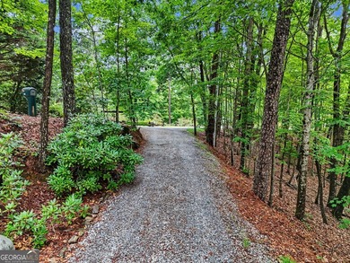 Discover this rustic luxury home, perfectly positioned to - photo 36