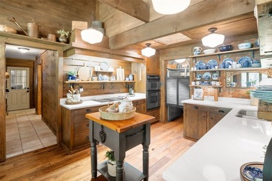 BUYERS CONTINGENCY FELL THROUGH! Welcome to a one of a kind - photo 11