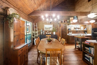 BUYERS CONTINGENCY FELL THROUGH! Welcome to a one of a kind - photo 13