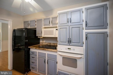 Welcome home to 139 Larkspur Lane, a waterfront retreat on - photo 13