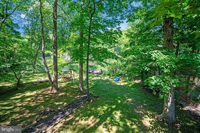 Welcome home to 139 Larkspur Lane, a waterfront retreat on - photo 24