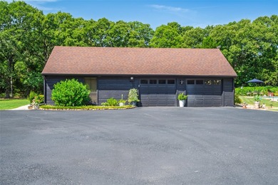 BUYERS CONTINGENCY FELL THROUGH! Welcome to a one of a kind - photo 34