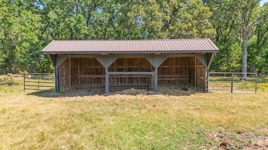 BUYERS CONTINGENCY FELL THROUGH! Welcome to a one of a kind - photo 37