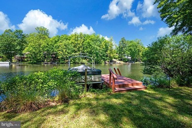 Welcome home to 139 Larkspur Lane, a waterfront retreat on - photo 49