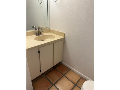 Charming 2BR/2.5BA townhome in the highly sought-after Riverwalk - photo 11