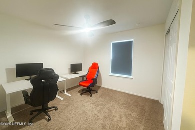 SHORT SALE. The Short sale has not been negotiated/approved by - photo 12