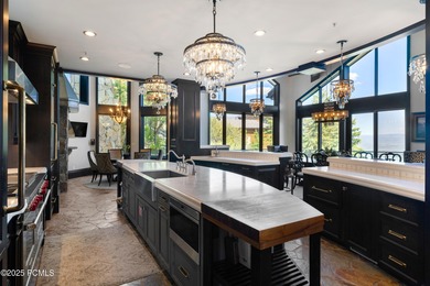 Welcome to the Sky Ridge Retreat, an exceptional ski estate - photo 14