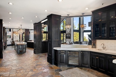 Welcome to the Sky Ridge Retreat, an exceptional ski estate - photo 17
