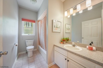 EXPANSIVE 5-BED/3-BATH COLONIAL WITH INCREDIBLE SPACE & PRIVACY! - photo 22