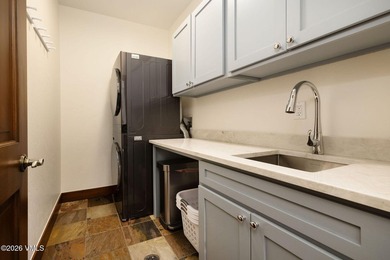 Ideally located within the gated community of Bachelor Springs - photo 23