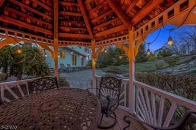 EXPANSIVE 5-BED/3-BATH COLONIAL WITH INCREDIBLE SPACE & PRIVACY! - photo 37