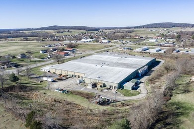 Exceptional 226,000 sq ft industrial facility on 16.5 acres in - photo 6