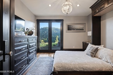 Welcome to the Sky Ridge Retreat, an exceptional ski estate - photo 58
