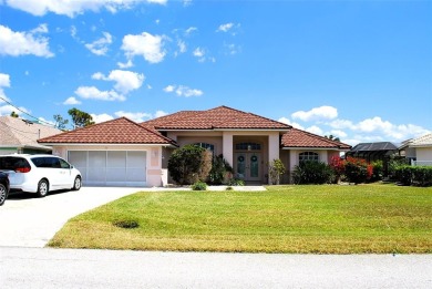 Rotonda West Lakes and Canals Home For Sale in Rotonda West Florida