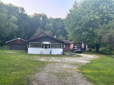 Sonoma Lake Home For Sale in East Leroy Michigan