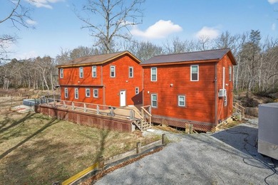 (private lake, pond, creek) Home For Sale in Pikeville Tennessee