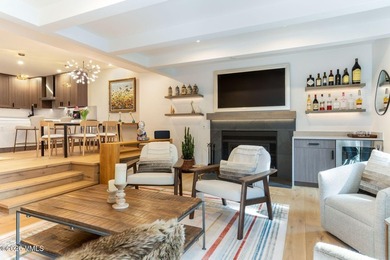 Alpine elegance meets ski-in/ski-out convenience in this - photo 12