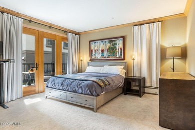 Alpine elegance meets ski-in/ski-out convenience in this - photo 15