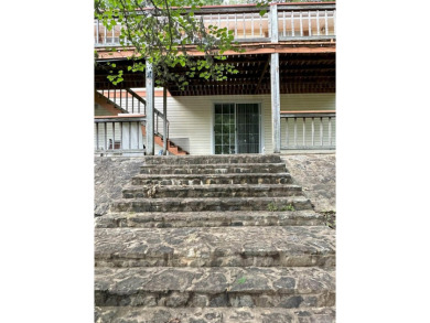 This 2 bdrm/2 bath cozy cottage on the shore of Greers Ferry - photo 19