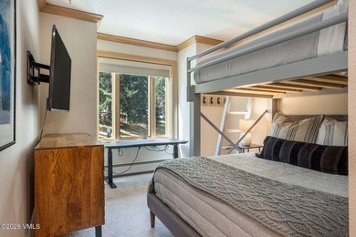 Alpine elegance meets ski-in/ski-out convenience in this - photo 20