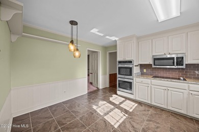 Charming brick ranch located minutes away from the KCC!! This