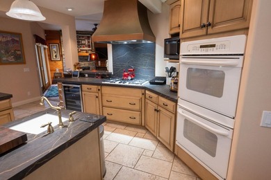 Beautiful home in 1.29 acres! Quiet, private location at end of - photo 23
