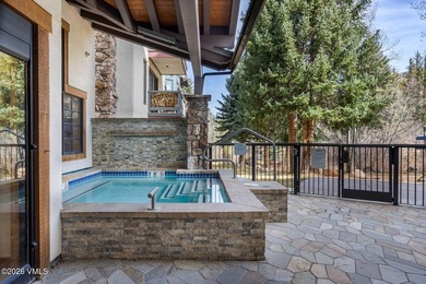 Alpine elegance meets ski-in/ski-out convenience in this - photo 26